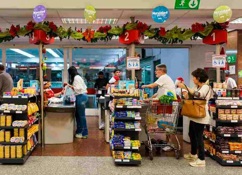 Supermercados Euro continúa generando empleo formal en las regiones donde tiene presencia. FOTO: GETTY