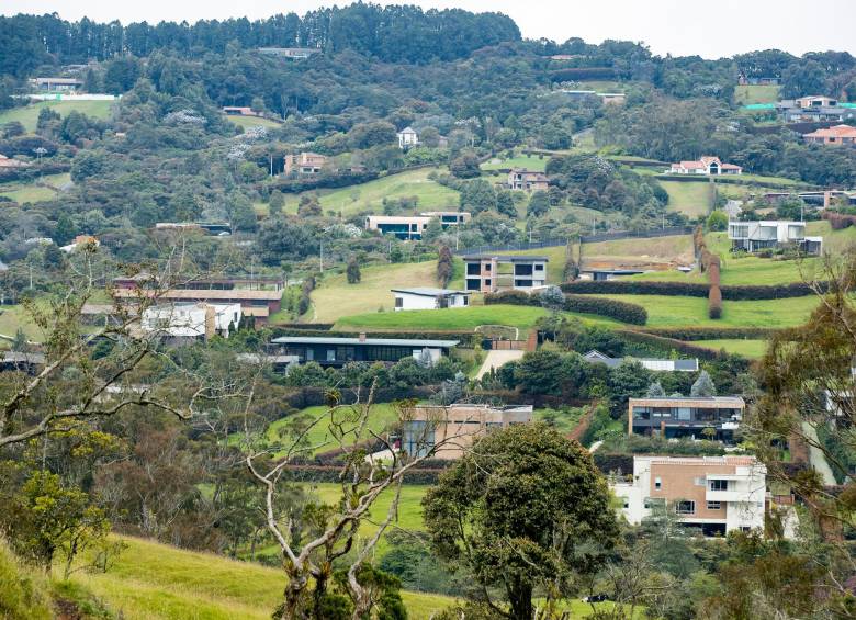 Se vendieron 17.815 en junio de 2021 en Colombia, según Ministerio de Vivienda. FOTO sergio lópez