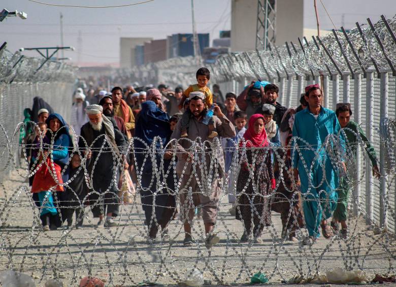 A la fecha, alrededor de 37.000 personas han dejado Afganistán a través de vuelos organizados por Estados Unidos. FOTO AFP