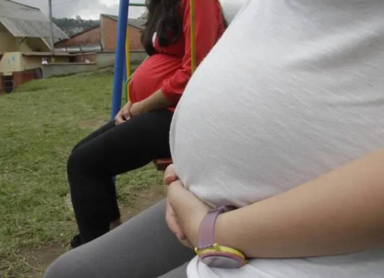 ¿Alarma roja demográfica? Un nuevo estudio desafía las predicciones sobre el futuro de la población mundial debido a que las mujeres deberían de tener más de dos hijos para evitar la extinción. FOTO: COLPRENSA