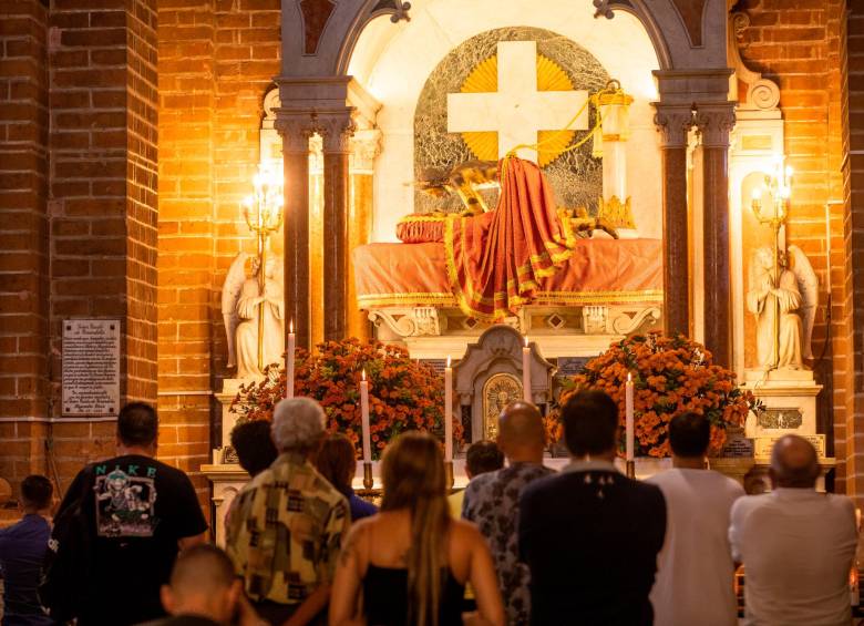 Las joyas y secretos que guardan las parroquias de Medellín 