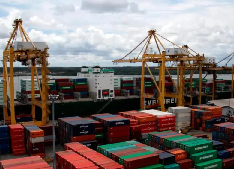 Los expertos hablaron de cómo la relación entre Colombia y Venezuela podría afectar al empresariado colombiano ante un modelo de estabilización venezolano que prioriza la energía sobre las urnas. FOTO: Colprensa