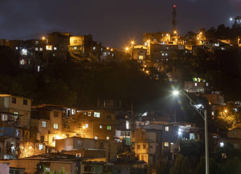 El consumo de energía está creciendo aceleradamente en Colombia y persisten dudas sobre la capacidad del sistema para responder en unos años. Foto: EL COLOMBIANO