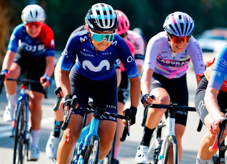 Paula Patiño, Andrea Alzate y Carolina Vargas esperan ser protagonistas en la Vuelta. FOTOS cortesía movistar, RFECiclismo y Ánderson Bonilla