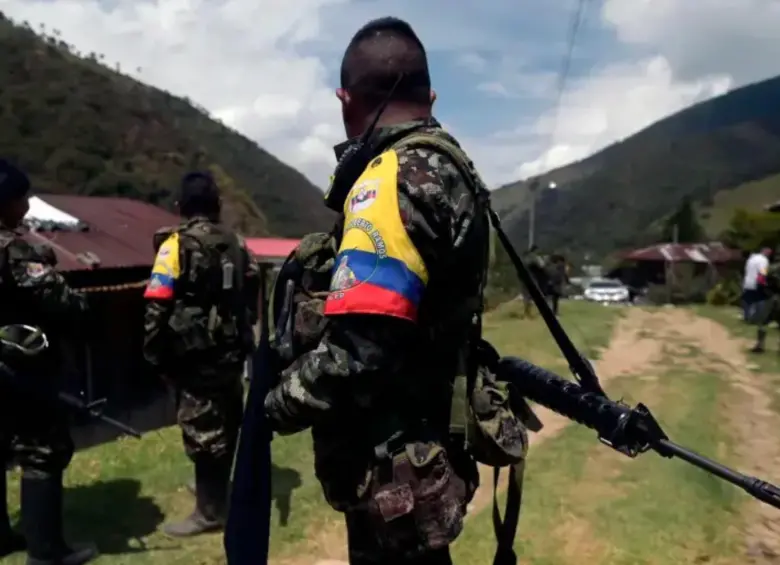 Disidencias piden constancia del voto a favor de Iván Cepeda. Foto: Colprensa