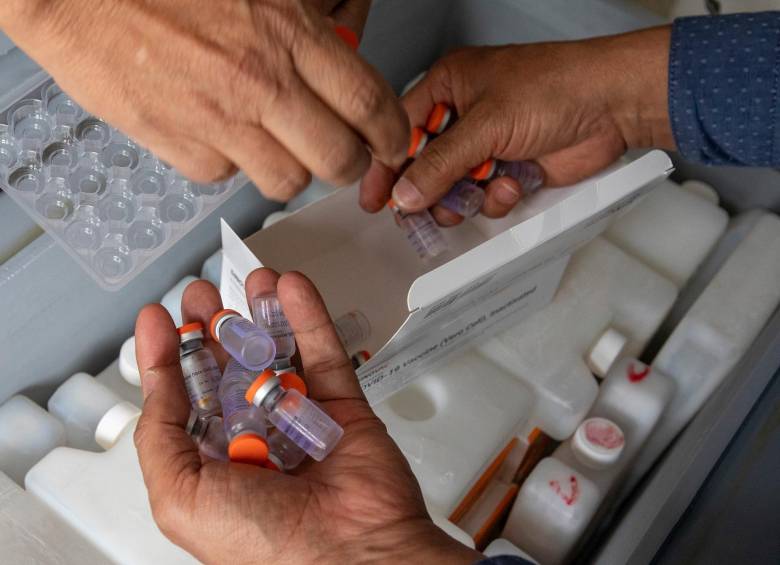 Más de 5.000 empresas han manifestado su intención de vacunar empleados. FOTO EDWIN BUSTAMANTE