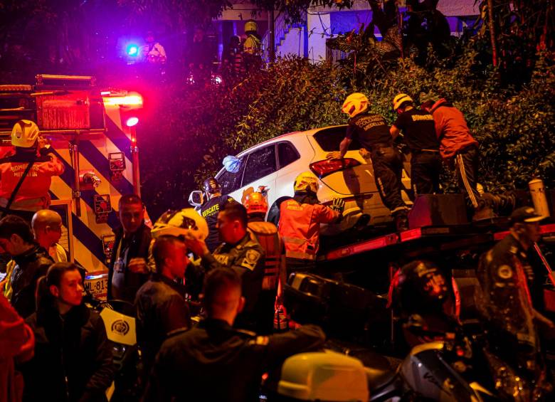 La tragedia ocurrida el pasado sábado 14 de enero en el deprimido de Conquistadores reavivó el debate sobre la capacidad de la ciudad para sortear la fuerte temporada de lluvias. FOTOS CAMILO SUÁREZ Y CARLOS VELÁSQUEZ 