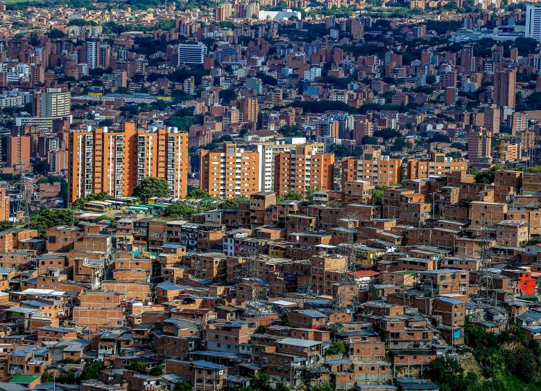 La Candelaria, San Javier, Altavista, San Cristóbal y El Poblado fueron las zonas con mayor valorización en Medellín durante el 2021. FOTO juan antonio sánchez 
