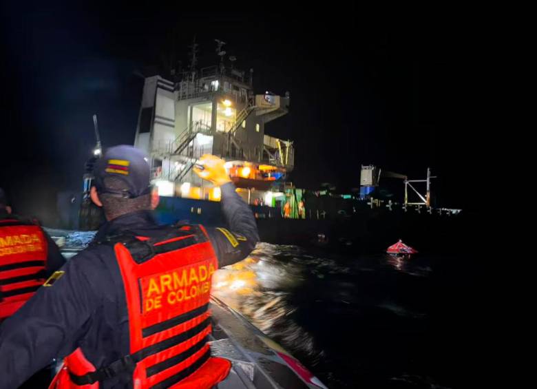 El rescate se llevó a cabo entre la noche y la madrugada de este sábado, 4 de enero. FOTO: Cortesía Armada Nacional