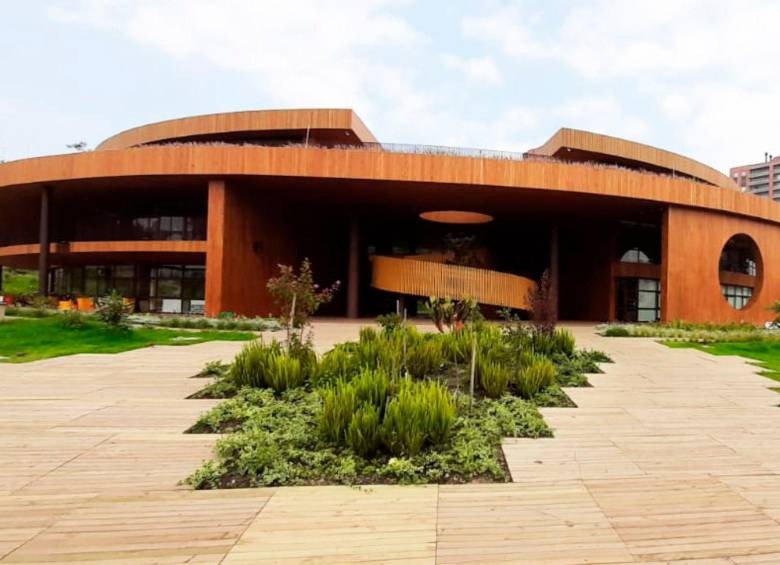 Edificio El Roble, una de las estructuras emblemáticas del colegio Marymount Bogotá. FOTO: Cortesía Marymount Bogotá