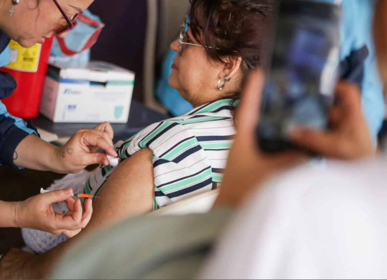 Durante 2025 se confirmaron 125 contagios y 50 personas fallecidas por esta enfermedad. Foto: Colprensa.