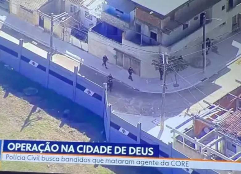 Momento del operativo realizado en Río de Janeiro. FOTO: CAPTURA VIDEO REDES GLOBO