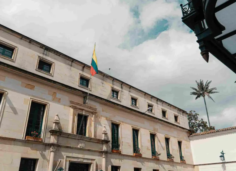 Así es el exterior del Palacio San Carlos en Bogotá. Foto: Bogotá tu casa