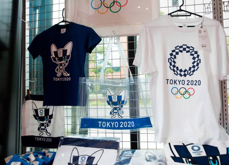 La mercancía con el logo de los Juegos Olímpicos de Tokio 2020 a sido uno de los regalos preferidos escogidos por los japoneses . FOTOS GETTY
