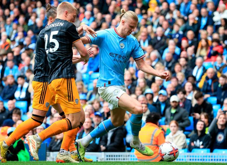 City ganó y le saca ventaja al Arsenal; el Liverpool de Díaz cada vez más cerca de ir a Champions 