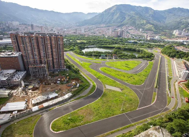 Descripción: Central Park o Autódromo de Antioquia en Bello EG. Personajes:Hernán Cuartas . Fecha de evento: 09/06/2025. Foto: Esneyder Gutiérrez.