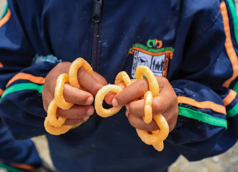 En el mundo, se estima que 466 millones de niños reciben comidas en la escuela. Foto EL COLOMBIANO. 