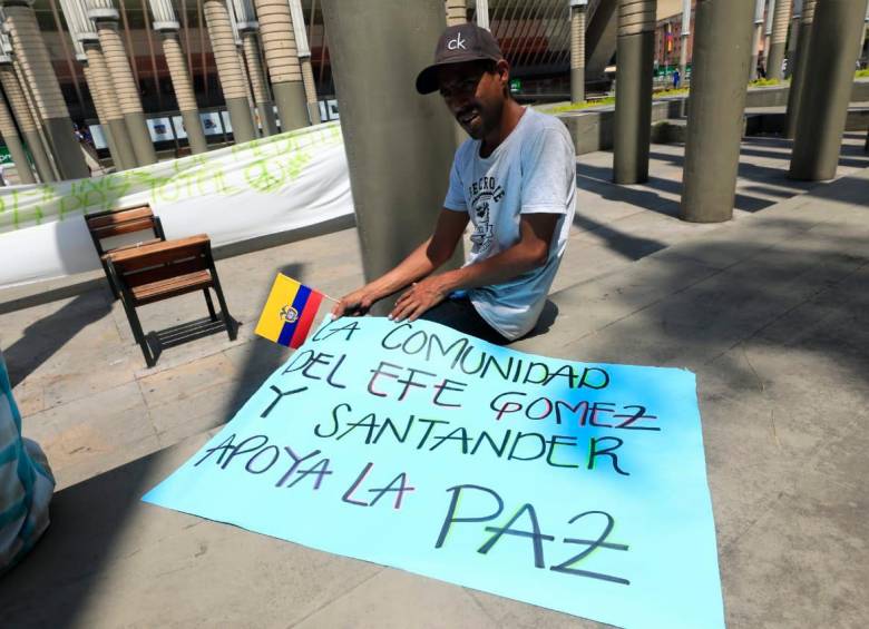 Una marcha que llegó desde los barrios de Medellín pide que los combos entren a la “paz total”