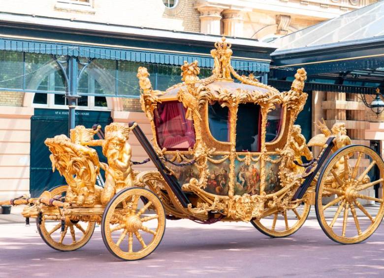 Este es el carruaje dorado que lleva al rey al Palacio de Buckingham. FOTO Cortesía royal.uk