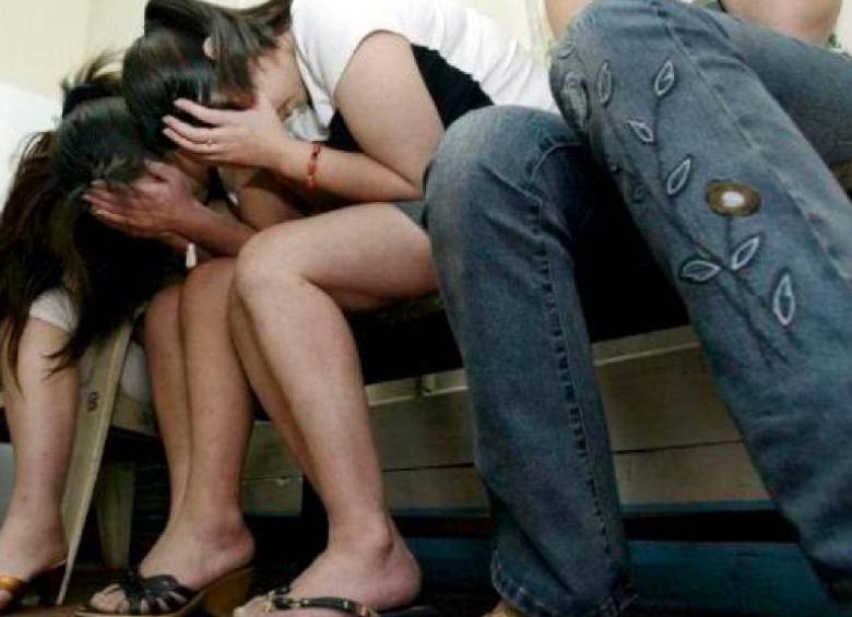 A las víctimas les prometían viajes por algunos países de Europa.