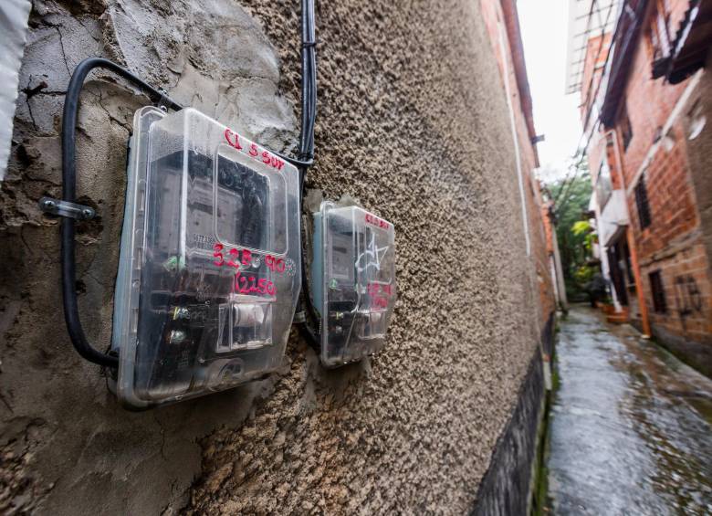 La intención del presidente llegó hasta sacar un decreto en el que asumía funciones generales de la Comisión de Regulación de Energía y Gas (Creg). FOTO Carlos Alberto Velásquez