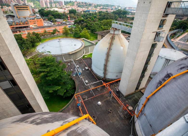 Renuevan la planta que limpia el río hace 22 años