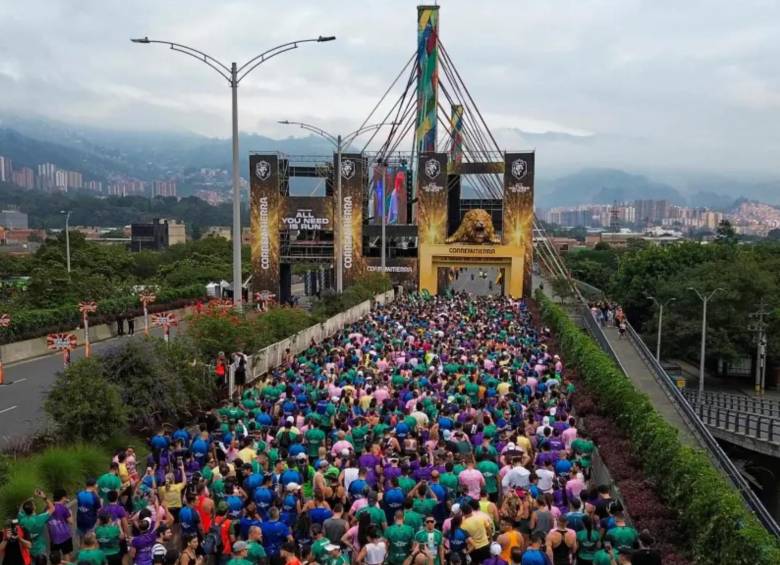 Una de las carreras más tradicionales y nacidas en territorio antioqueño regresó este domingo 19 de abril para seguir sumando kilómetros entre amigos y familia, desde Medellín hacia todo Colombia. FOTO: Manuel Saldarriaga Quintero