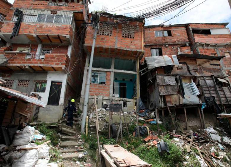 Algunas de las viviendas presentaron grietas e inclinaciones. Foto: Edwin Bustamante