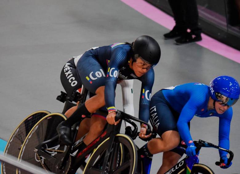 Stefany Cuadrado impuso categoría de principio a fin en la prueba de velocidad del Mundial. FOTO: Cortesía Fedeciclismo