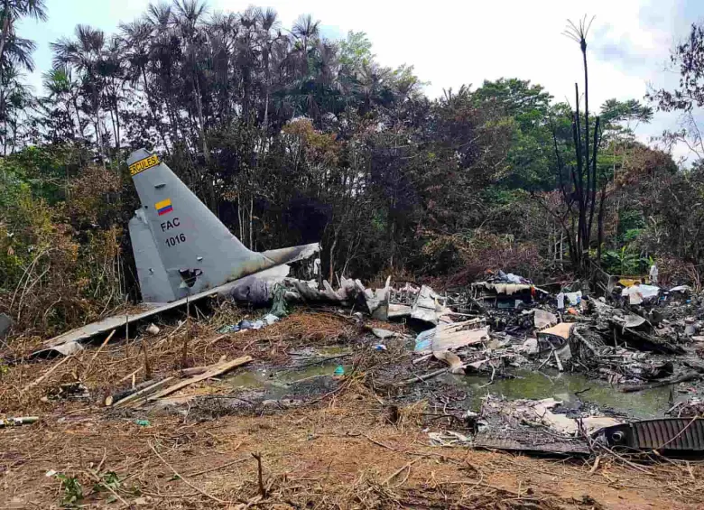 El avión de la Fuerza Aeroespacial Colombiana se accidentó el 23 de marzo de este año. Foto: AFP