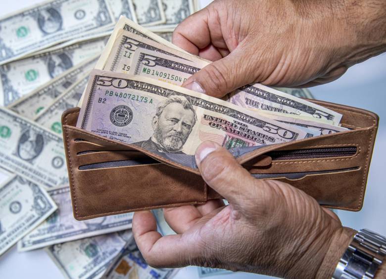La divisa tocó un precio máximo de $3.963 y un precio mínimo de $3.955. Foto: Archivo