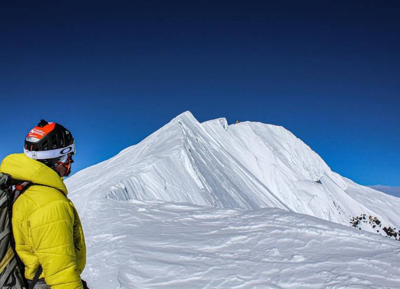 Nicolás Díaz, montañista colombiano que ha conquistado cuatro de las siete cumbres más altas del mundo, entre ellas el monte Denali en Alaska (en imagen), la montaña más alta de América del Norte. FOTO: Cortesía