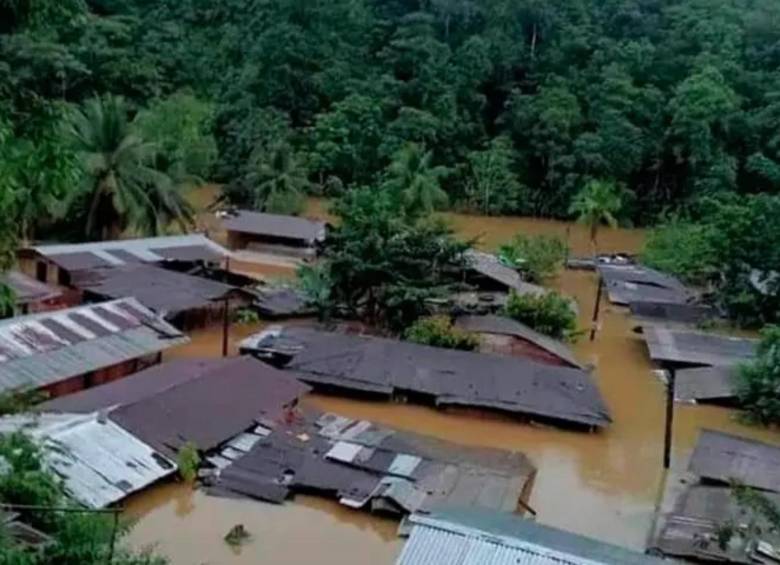 Una de las inundaciones en el Pacífico. FOTO: El Colombiano