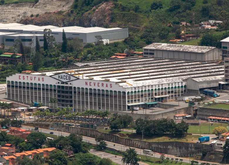 Haceb comenzó como un pequeño taller de reparación de electrodomésticos. FOTO EL COLOMBIANO. 