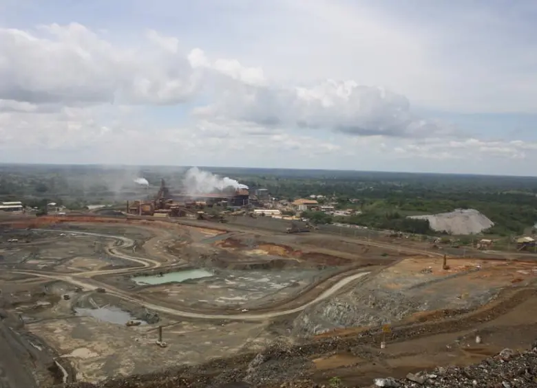 South32, casa matriz actual de Cerro Matoso, firmó un acuerdo con una subsidiaria de CoreX Holding B.V., mediante un proceso de venta competitivo, para que se convierta en propietaria de esta operación colombiana.
