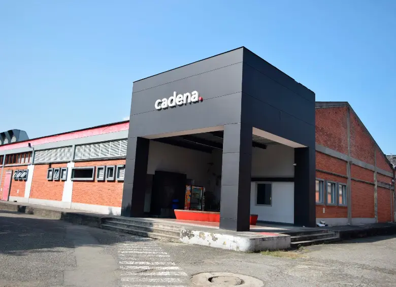 En sus plantas Cadena planta produce loterías, etiquetas para licores, estampillas, entre otros elementos impresos de alta seguridad. FOTO cortesía Cadena