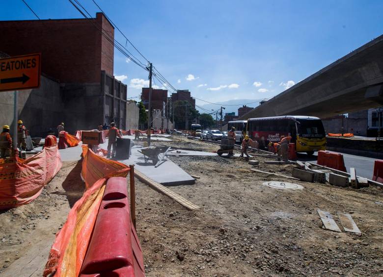 La pavimentación de la calzada norte de San Juan obligará a cierres nocturnos de seis horas desde el próximo viernes 24 de junio. FOTO JULIO CÉSAR HERRERA