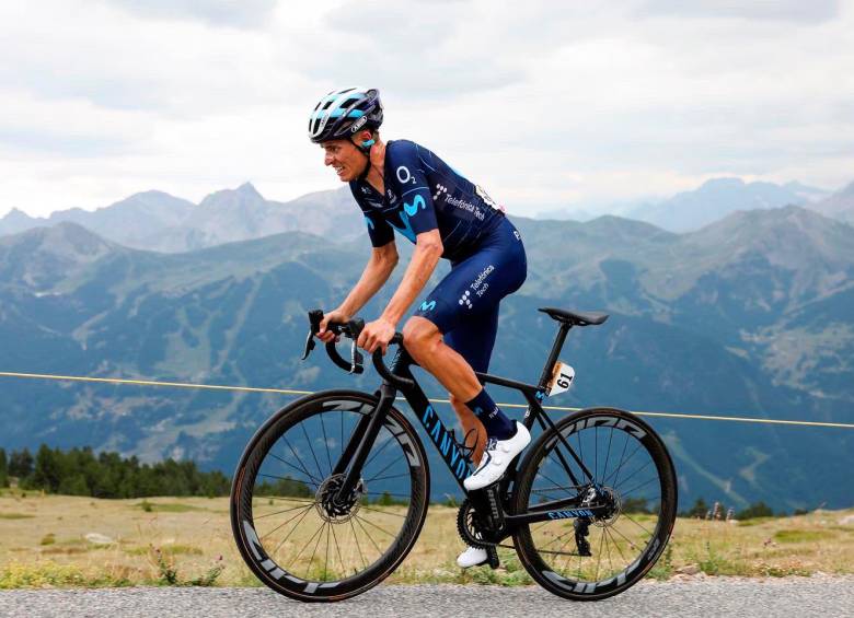 El corredor español Enric Mas del Team Movistar no tomó la salida de la etapa 19 del Tour de Francia. FOTO TOMADA @EnricMasNicolau