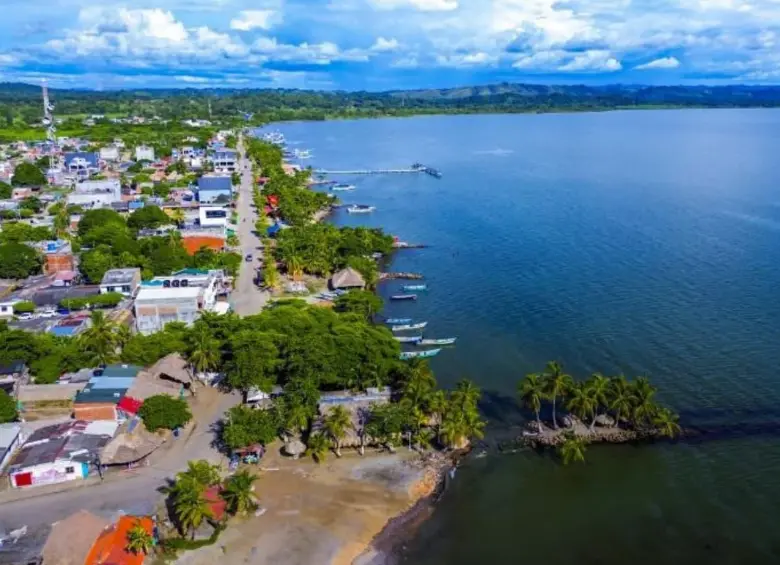 Investigan la muerte de un hombre en medio de un procedimiento oficial en las Fiestas del Coco en Necoclí, Antioquia. FOTO: EL COLOMBIANO