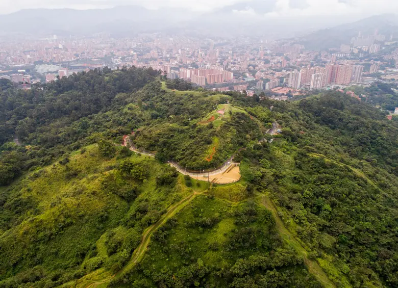 El Cerro El Volador se encuentra ubicado en la comuna de Robledo. Es el parque natural regional metropolitano más grande, con 103,26 hectáreas de extensión. FOTO EL COLOMBIANO