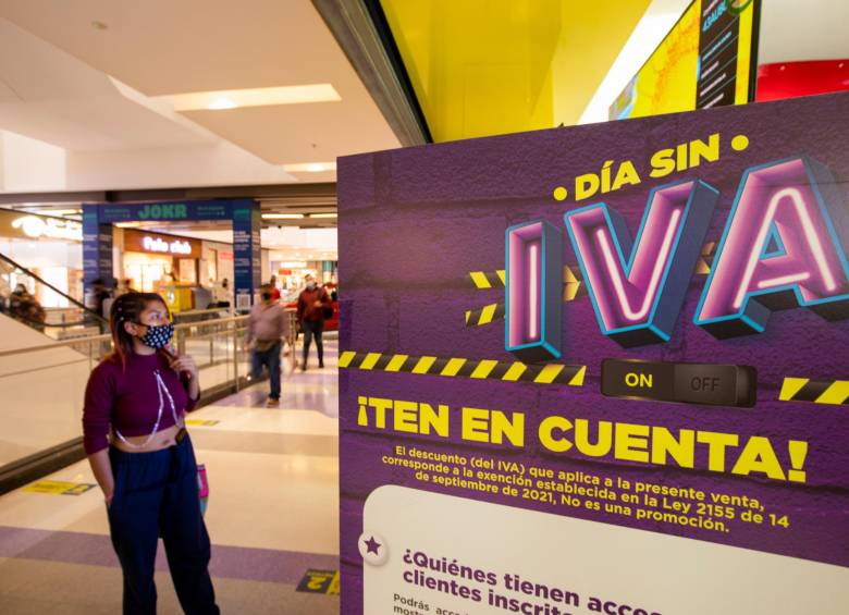 El 49% de las transacciones a nivel nacional han sido a través de ecommerce y el 51% en venta presencial. Foto: Carlos Velásquez