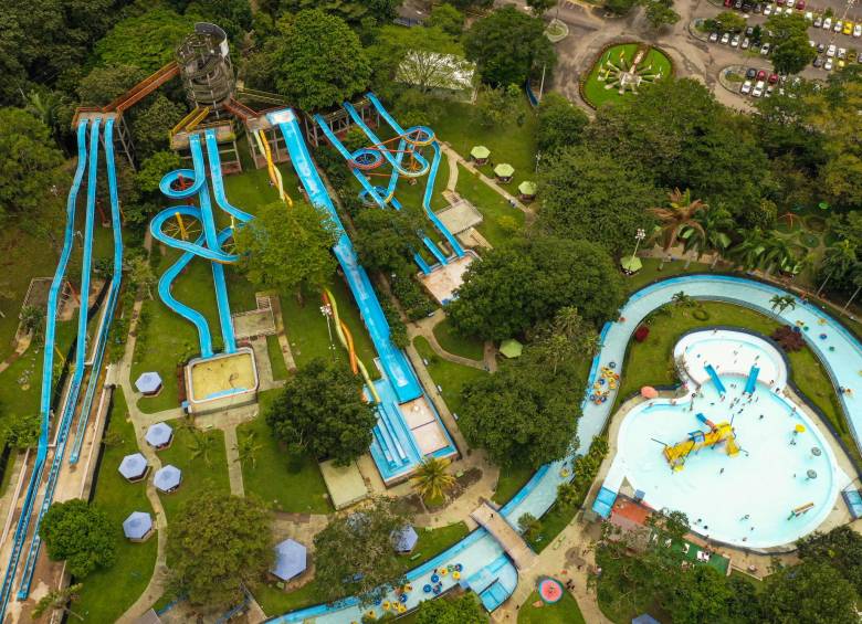 El Parque de las Aguas se inauguró en 1996. Desde entonces los toboganes han sido un importante atractivo. FOTO Manuel Saldarriaga