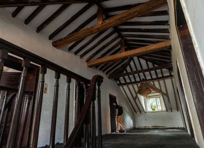 Aspecto del tercer nivel de la casa o mansarda. Tanto el segundo como el tercer piso, conservan su distribución original. FOTO Camilo Suárez