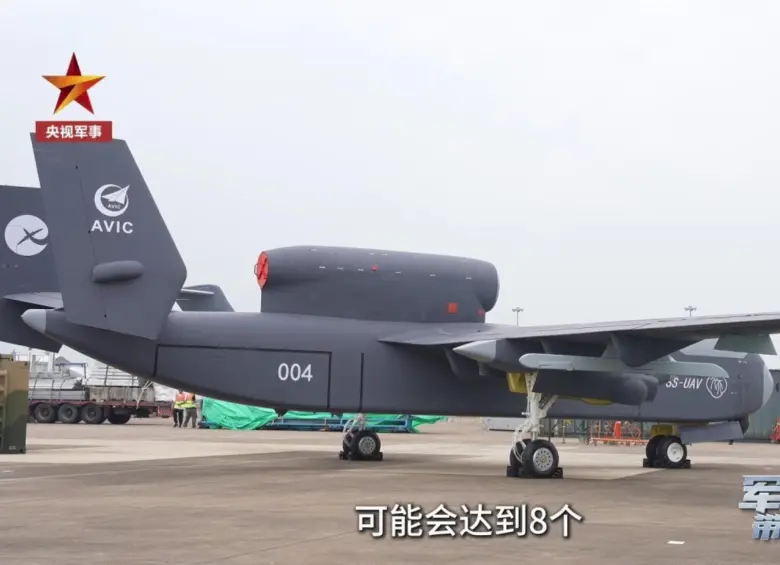 El Jiu Tian o “Diosa de la guerra”, puede lanzar 00 drones en simultáneo en los campos de batalla. FOTO: REDES SOCIALES @xinfolive