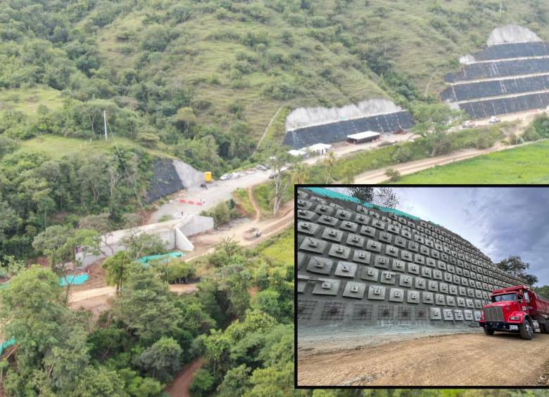 Así avanzan las obras en el sector cedido por la nación al departamento para la nueva vía al Urabá. FOTO: Cortesía