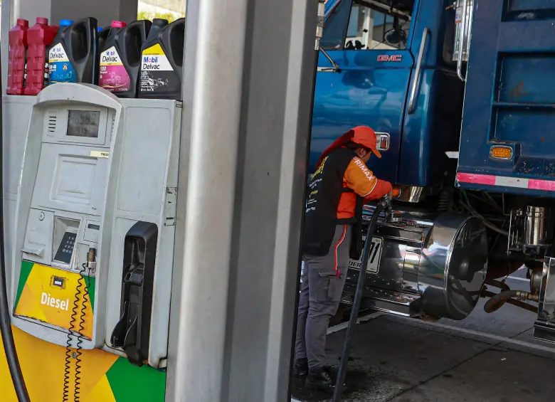 Entre los energéticos más utilizados en el país figuran el diésel y la gasolina. FOTO: Manuel Saldarriaga