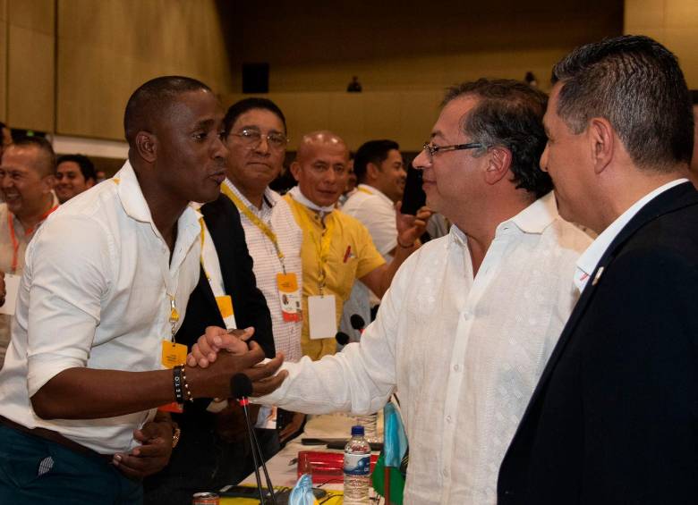 Petro estuvo este miércoles en Cali, donde se reunió con alcaldes y alcaldesas del litoral pacífico. FOTO CORTESÍA