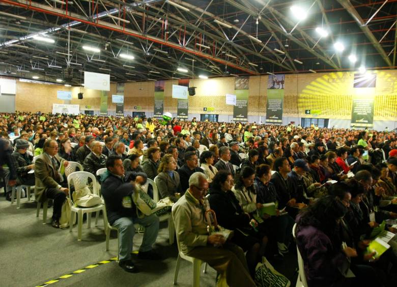 En el pasado la asamblea de Ecopetrol fue una de las que mayor número de asistentes convocó, este año se hará en formato no presencial. FOTO Colprensa