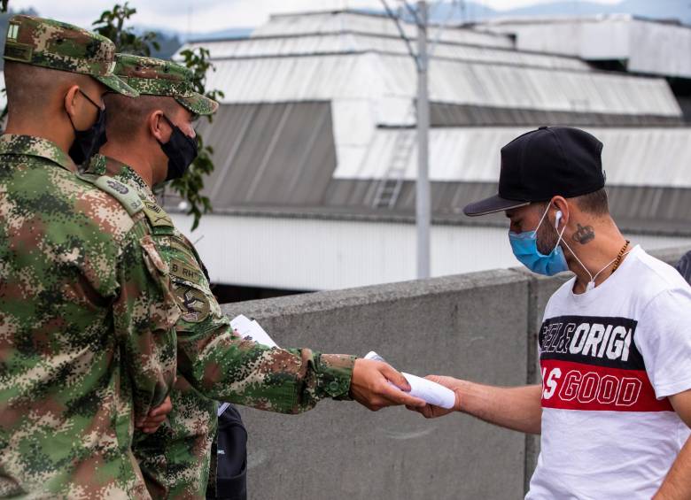 El Ejército sigue operando en el Metro. FOTO carlos velásquez