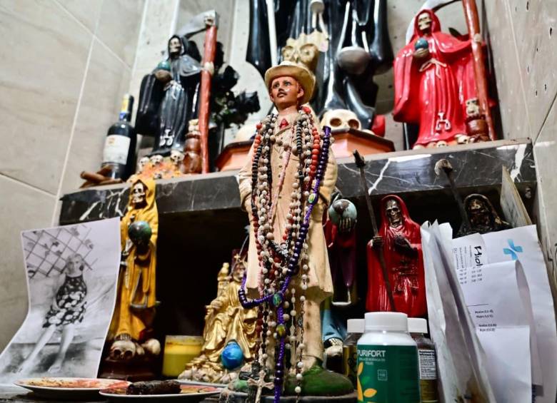 La Santa Muerte es la deidad de los narcotraficantes en México y Ecuador. FOTO: AFP